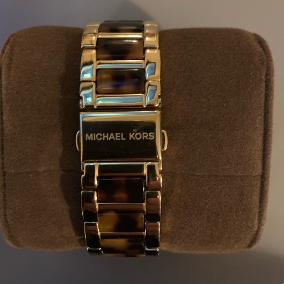 Michael Kors Parker Bling Tortoise Watch - Picture 2 of 2